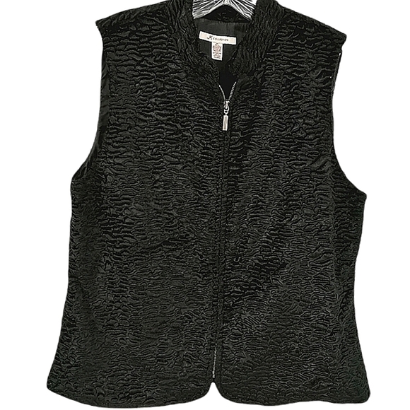 JM Collection Jackets & Blazers - JM Women's Medium Sleeveless Soft Zipper Vest Black Animal Print Pattern